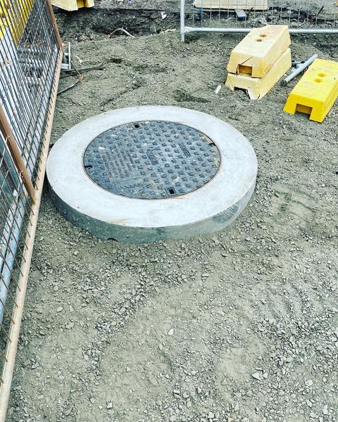 Sewer manhole construction Geelong